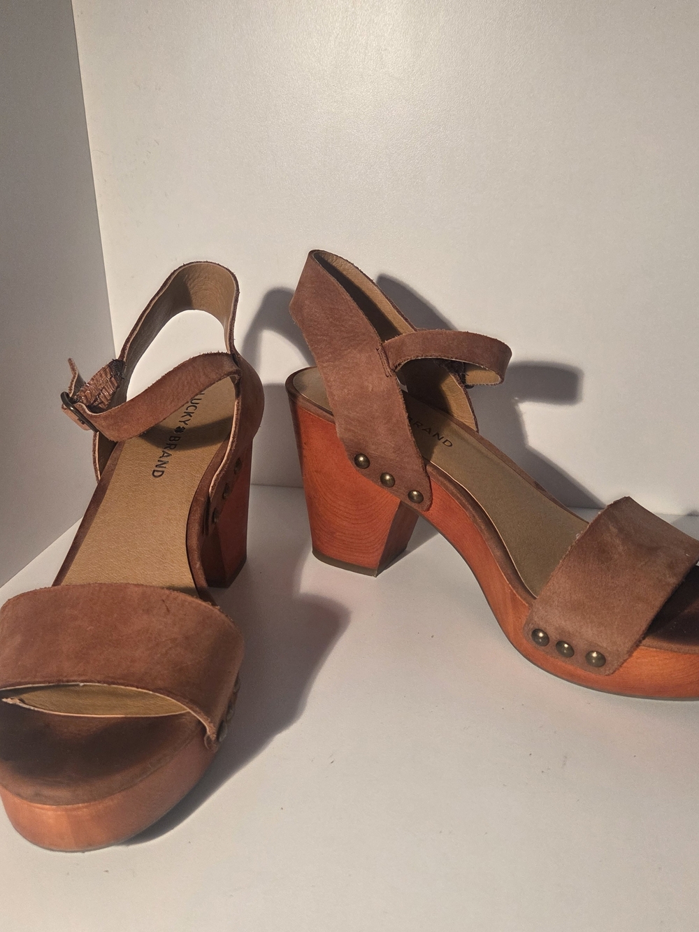 Lucky Brand Brown Suede Wooden Platform Sandals - Women's Size 9M - Picture 8 of 14